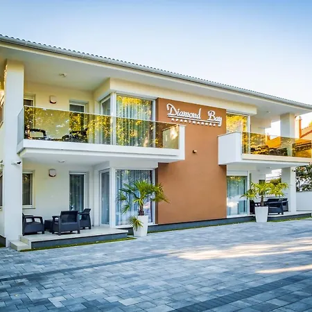 Myflat Diamond Bay *