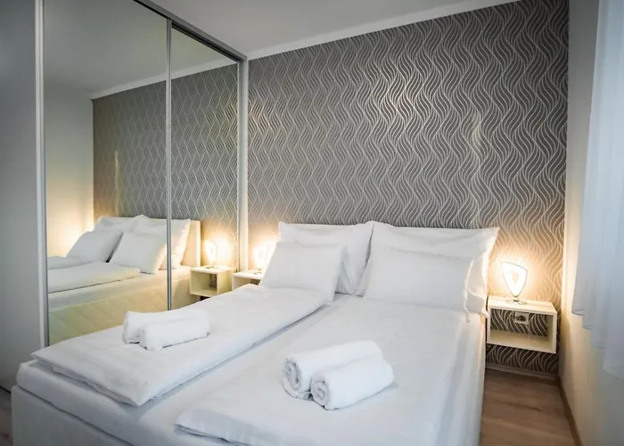 Myflat Diamond Bay Apartment *